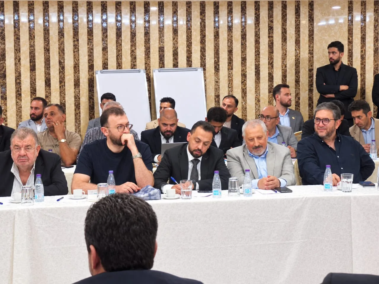 شاركت مجموعة كيان في لقاء هيئة الاستثمار السورية بحلب لمناقشة واقع الاستثمار في حلب، وتحديات المستثمرين والحلول اللازمة لتسريع انتقال المشاريع إلى التنفيذ.